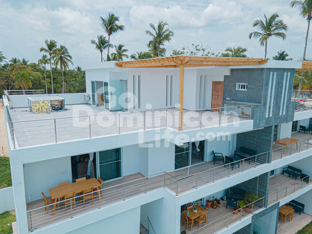 New Penthouse With Rooftop in Punta Popy Beach 3A