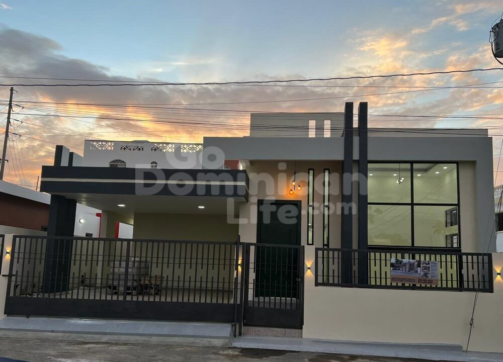 modern-villa-in-gated-community -3