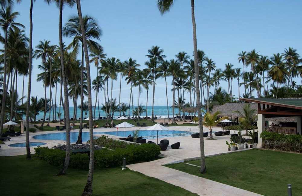 amazing-villa-in-luxyury-caribbean-oceanfront-12