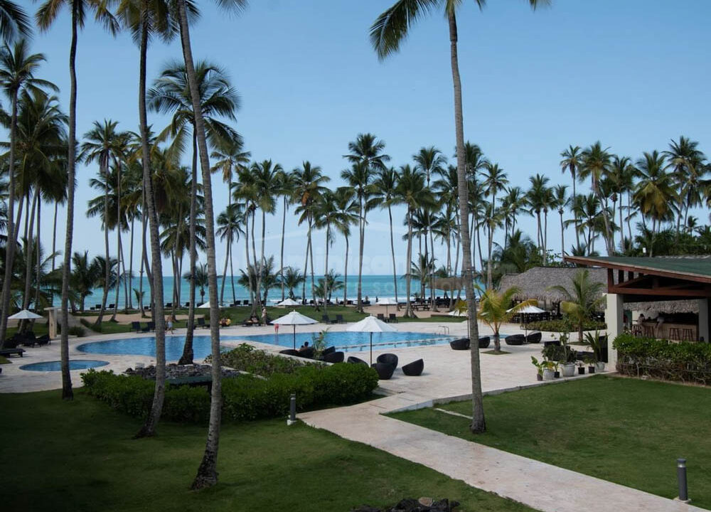amazing-villa-in-luxyury-caribbean-oceanfront-12