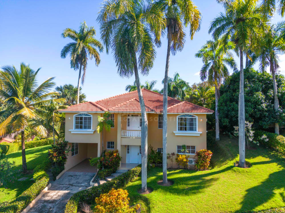 Gorgeous Two Level Villa in a Gated Community, Sosua