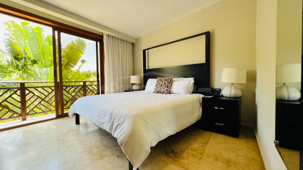 modern-1-bedroom-condo-in-gated-oceanfront