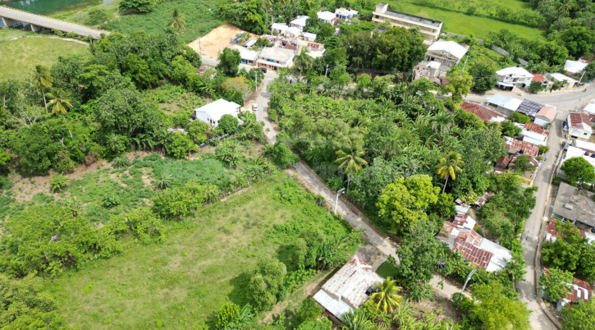 prime-jamao-del-norte-land-for-sale-ideal-for-home-and-griculture-14