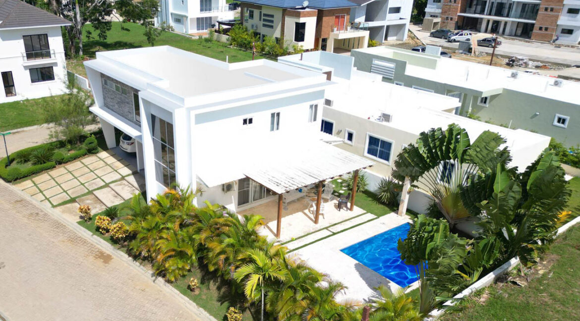 beautiful-property-in-a-luxurious-residential-in-puerto-plata-10