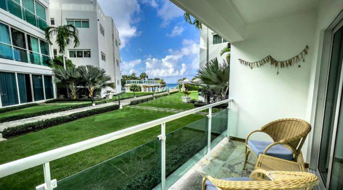 fantastic-first-floor-apartment-with-three-bedrooms-in-sosua-7