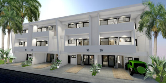 3 Bedroom Townhouse with Pool and BBQ Area L35