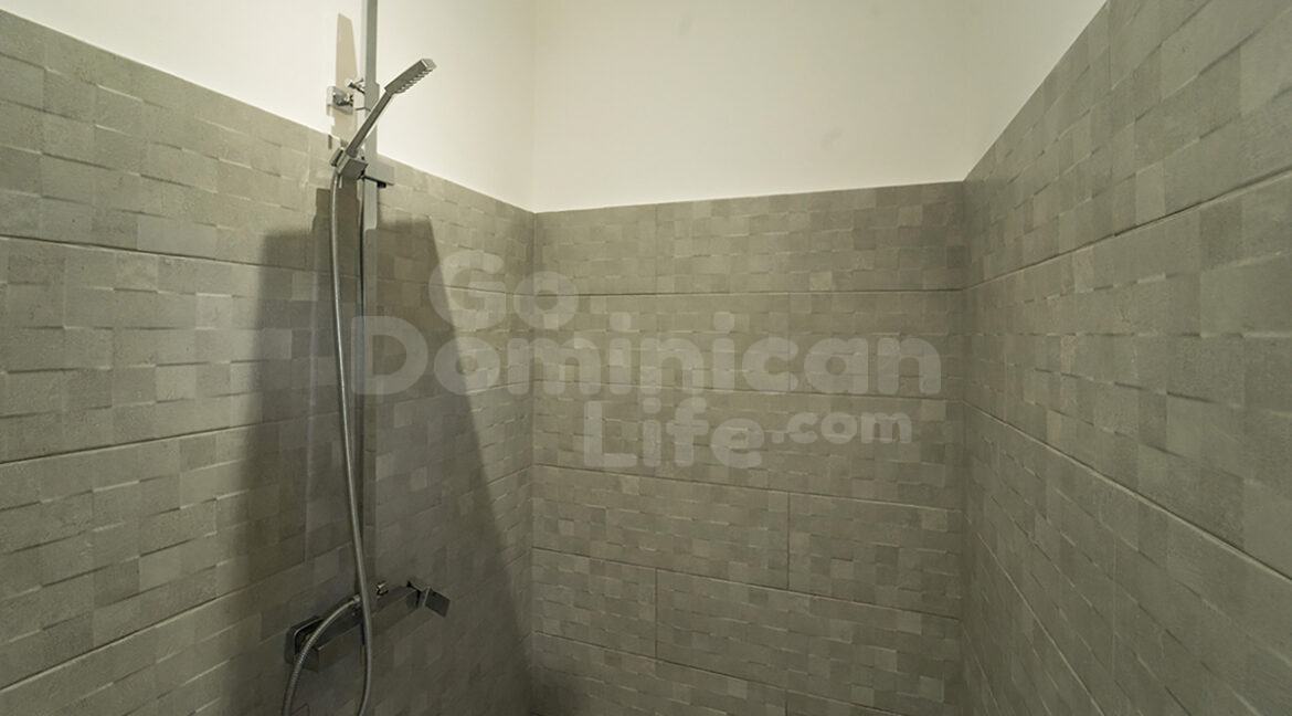 LIVYA 2 BY HUBLOT CARAIBES