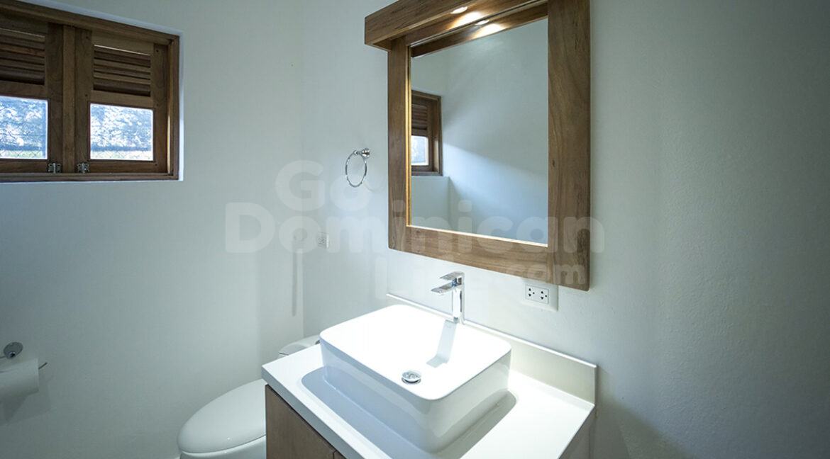 LIVYA 2 BY HUBLOT CARAIBES