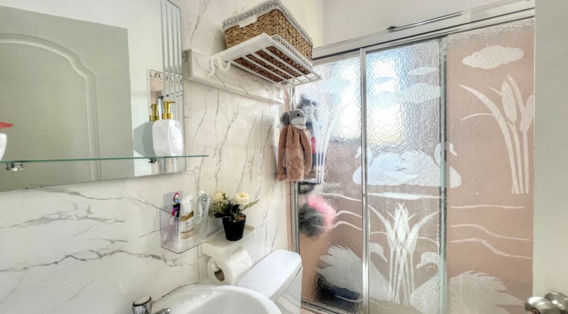 sabaneta-commercial-9bed-27
