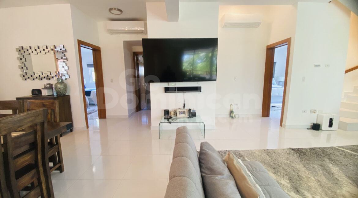 lasterrenas-condo-3bed-11