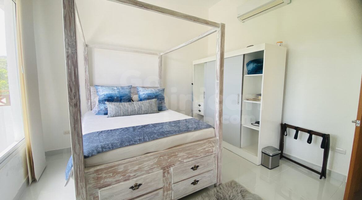 lasterrenas-condo-3bed-34