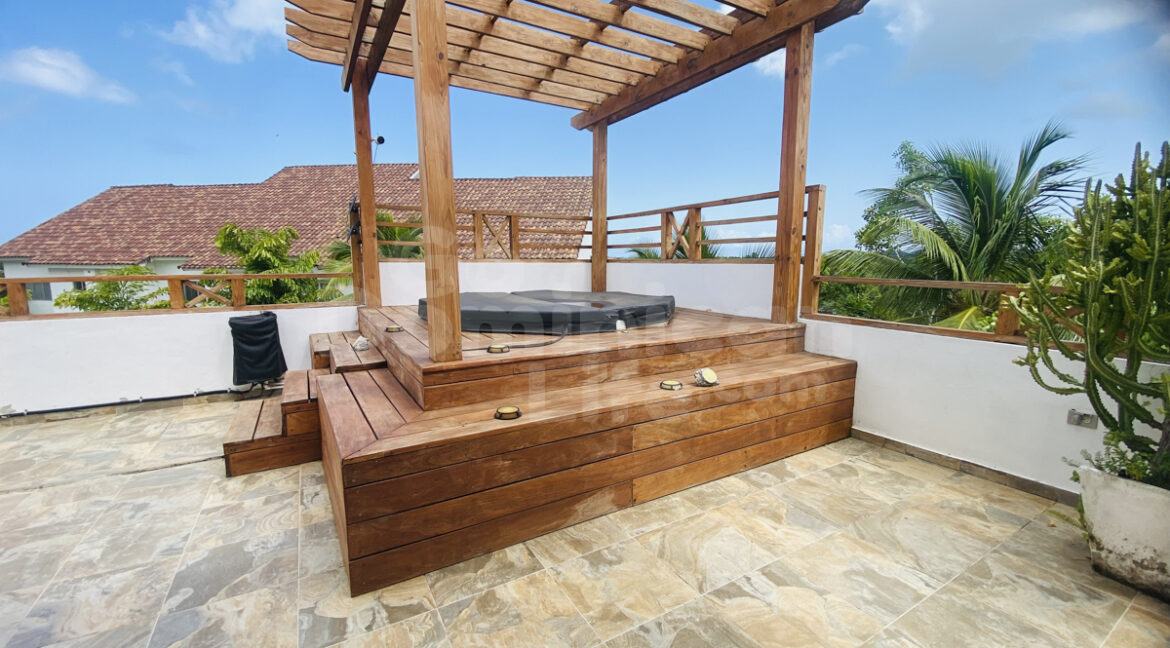 lasterrenas-condo-3bed-37