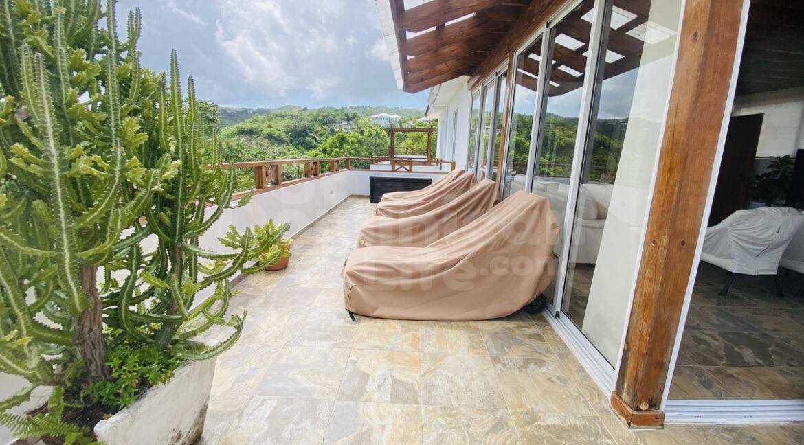 lasterrenas-condo-3bed-38