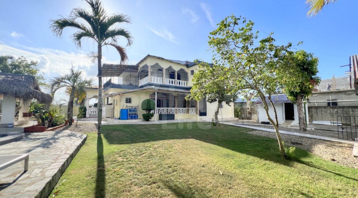 sabaneta-villa-6bed-16