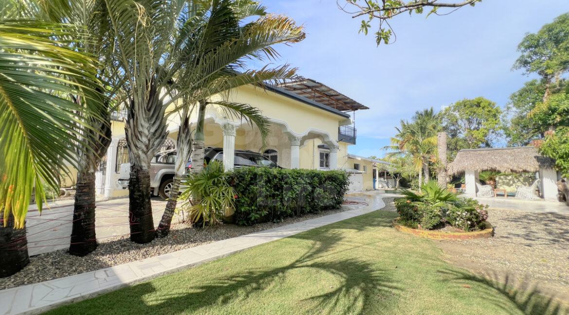 sabaneta-villa-6bed-18