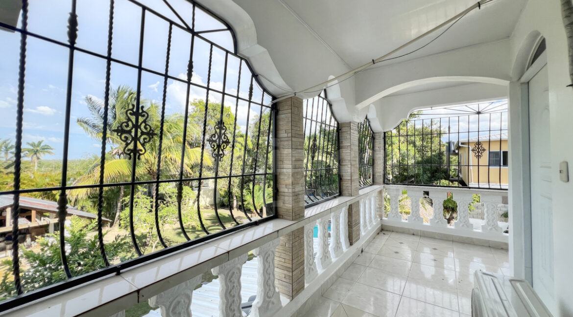 sabaneta-villa-6bed-23