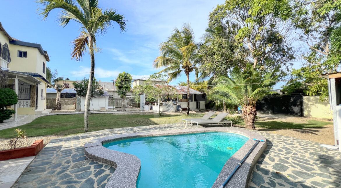 sabaneta-villa-6bed-38