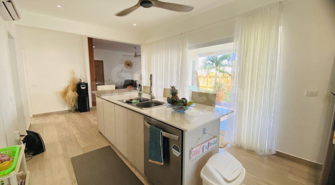 lasterrenas-condo-2bed-11