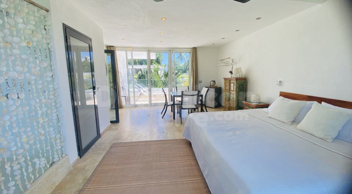 lasterrenas-condo-2bed-13