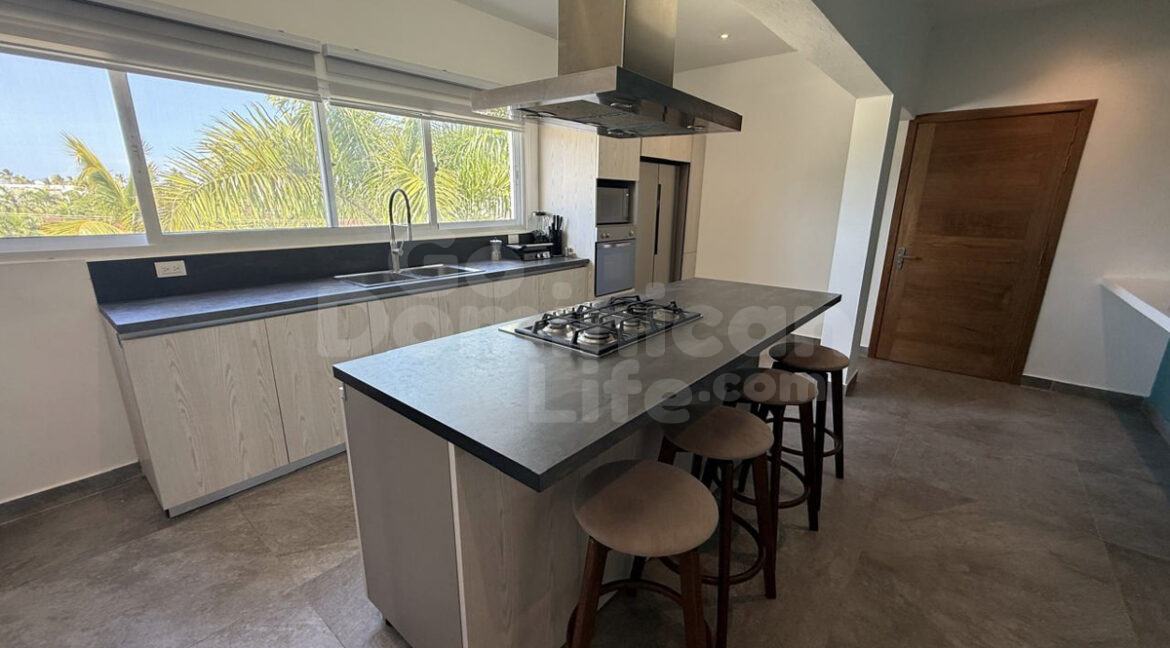 lasterrenas-condo-3bed-penthouse-24