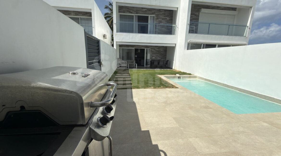 lasterrenas-townhouse-4bed-11