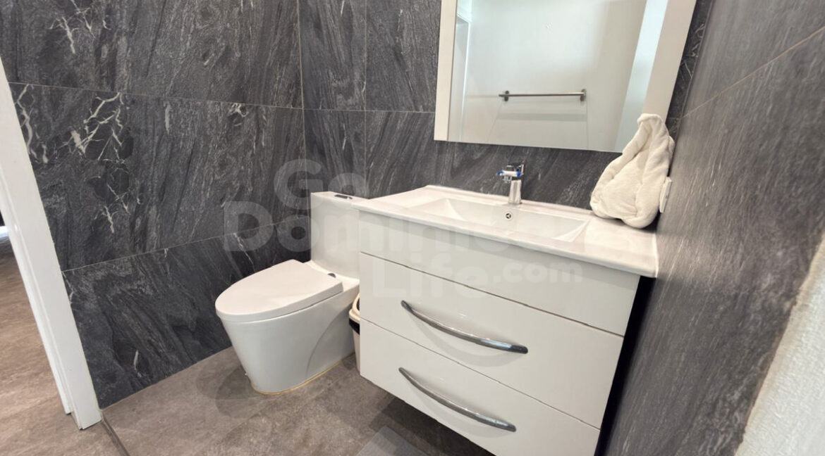 lasterrenas-townhouse-4bed-31