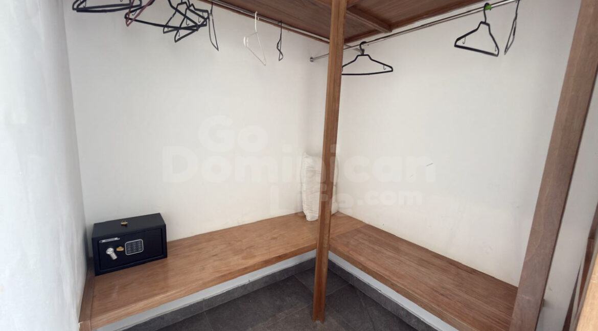 lasterrenas-townhouse-4bed-43