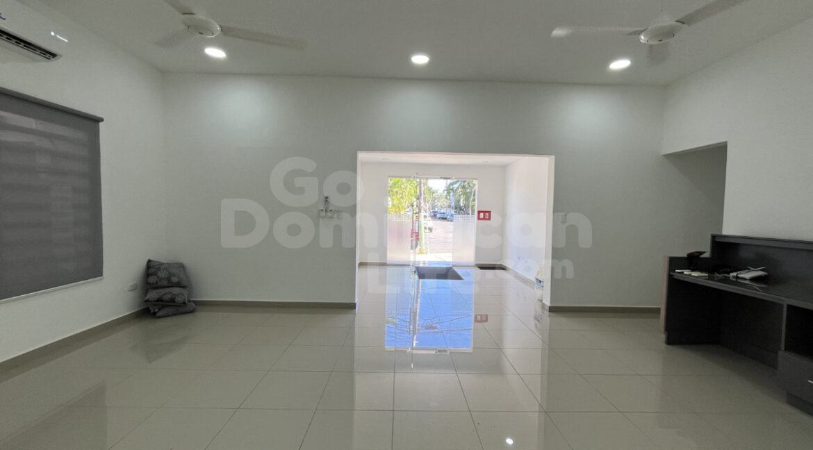 sosua-commercial-3bed-5