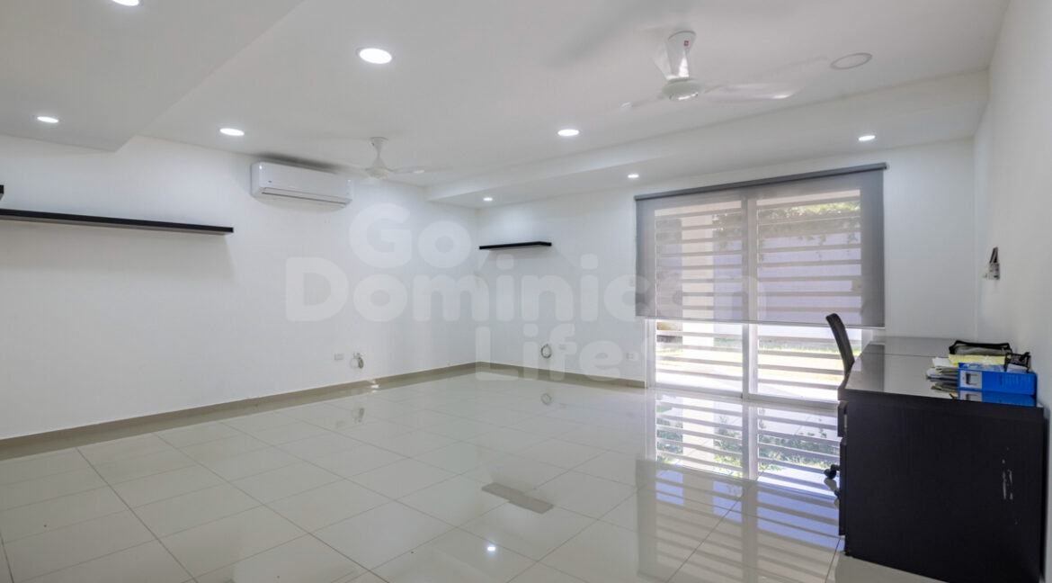 sosua-commercial-508m2-12