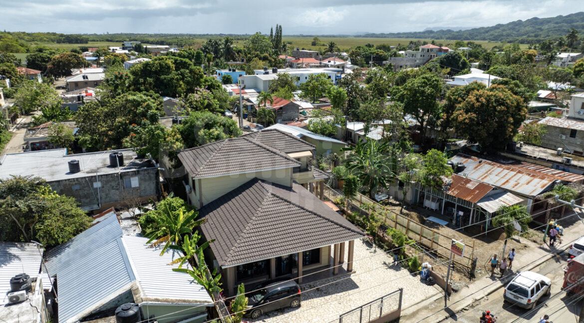 cabarete-commercial-386m2-3