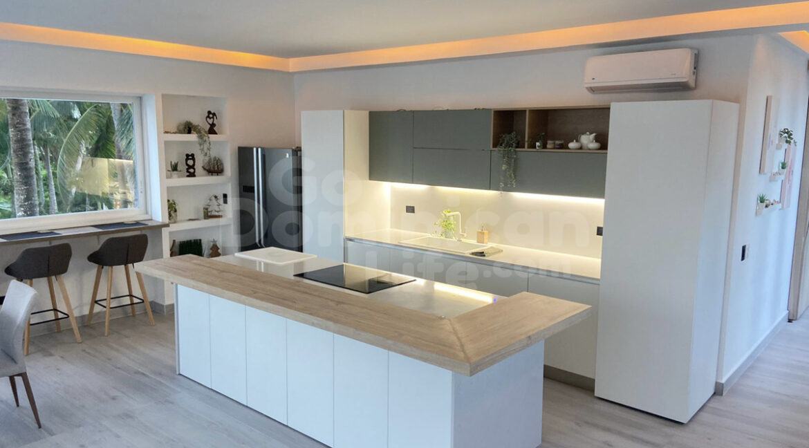 terrenas-commercialspace-810m2-5bed-10