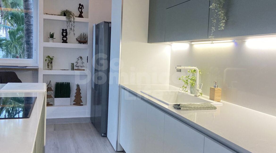 terrenas-commercialspace-810m2-5bed-5