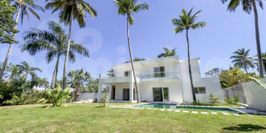 Modern Coastal Villa Across from Kite Beach | Prime Location with Financing Available