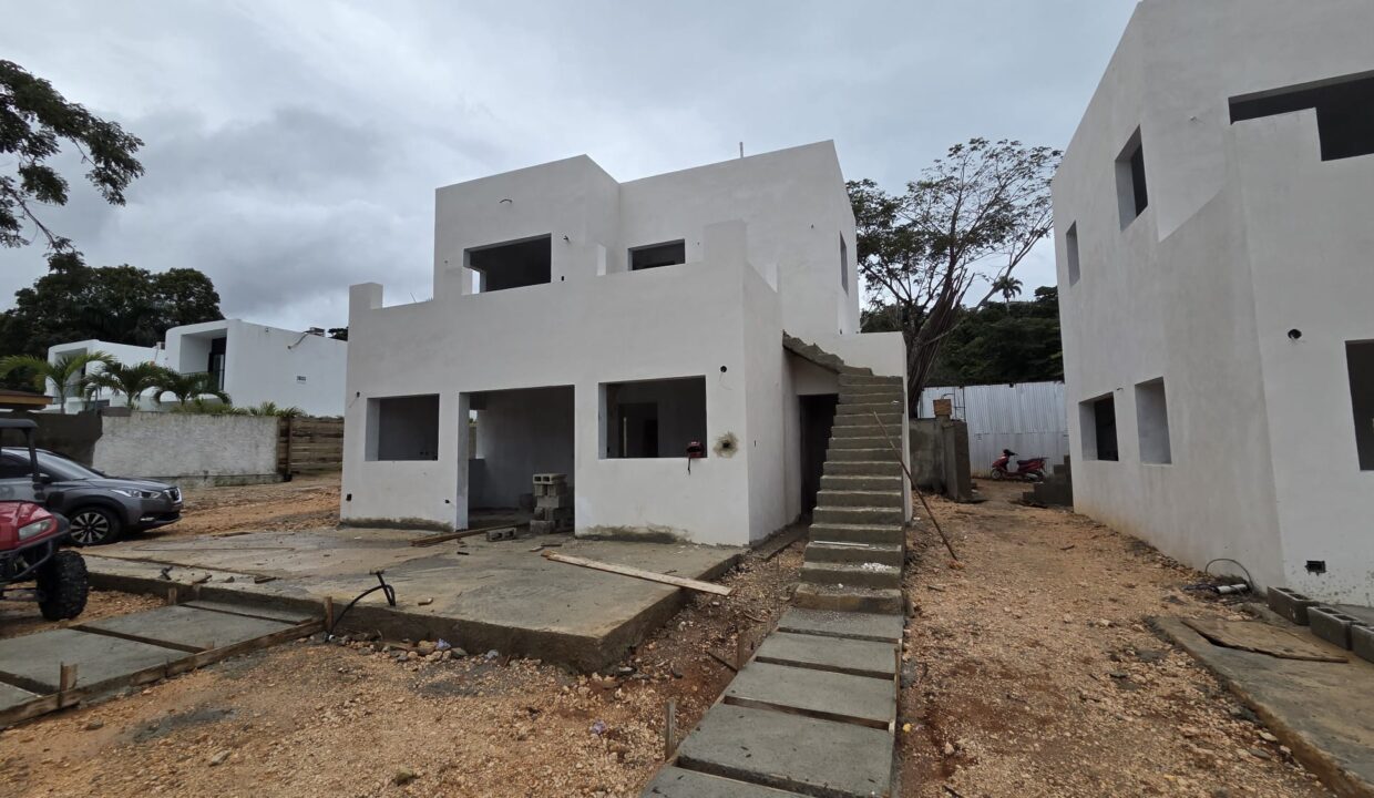 lasterrenas-3-bed-villas-construction-update (4)