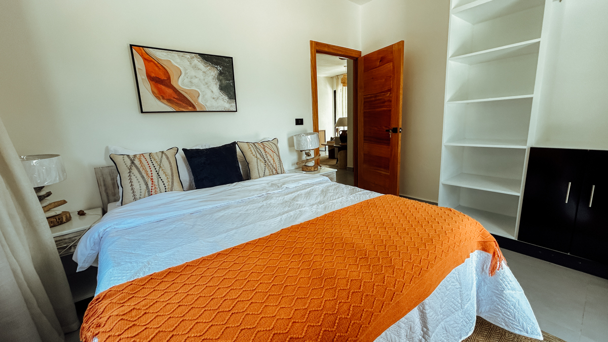 lasterrenas-condo-2&3beds-43