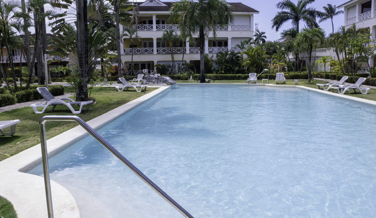 lasterrenas-condo-2bed-13