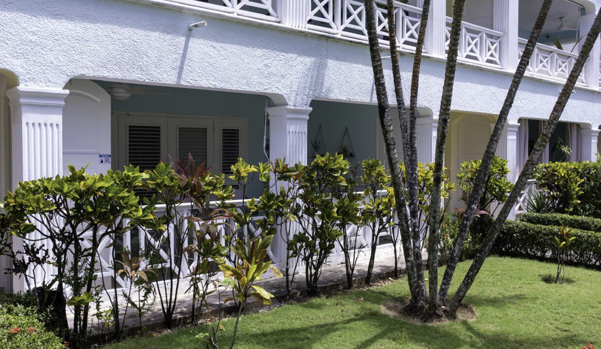 lasterrenas-condo-2bed-19